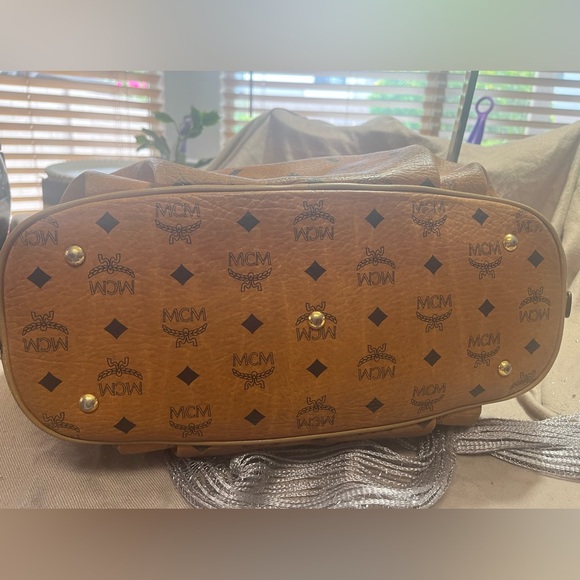 MCM Cognac Visetos Coated Canvas Hobo - Picture 9 of 15